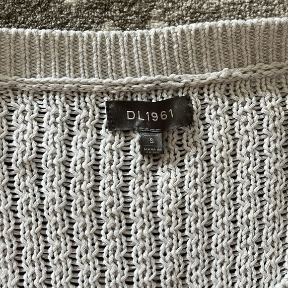 Long sleeve distressed DL1961 Sweater - Picture 2 of 4